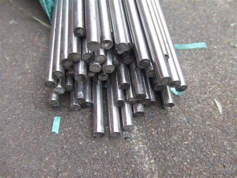 Polished Bright Ground SS2205 Stainless Steel Bar SUS304 316 2D 2B